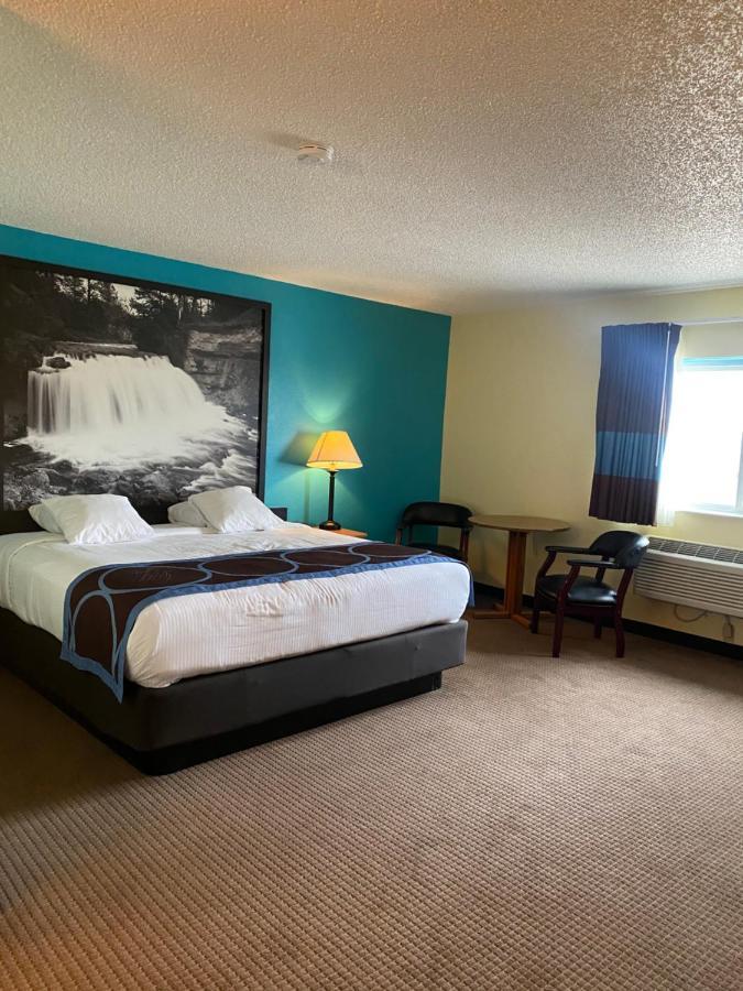 Super 8 By Wyndham Ogallala Exterior photo